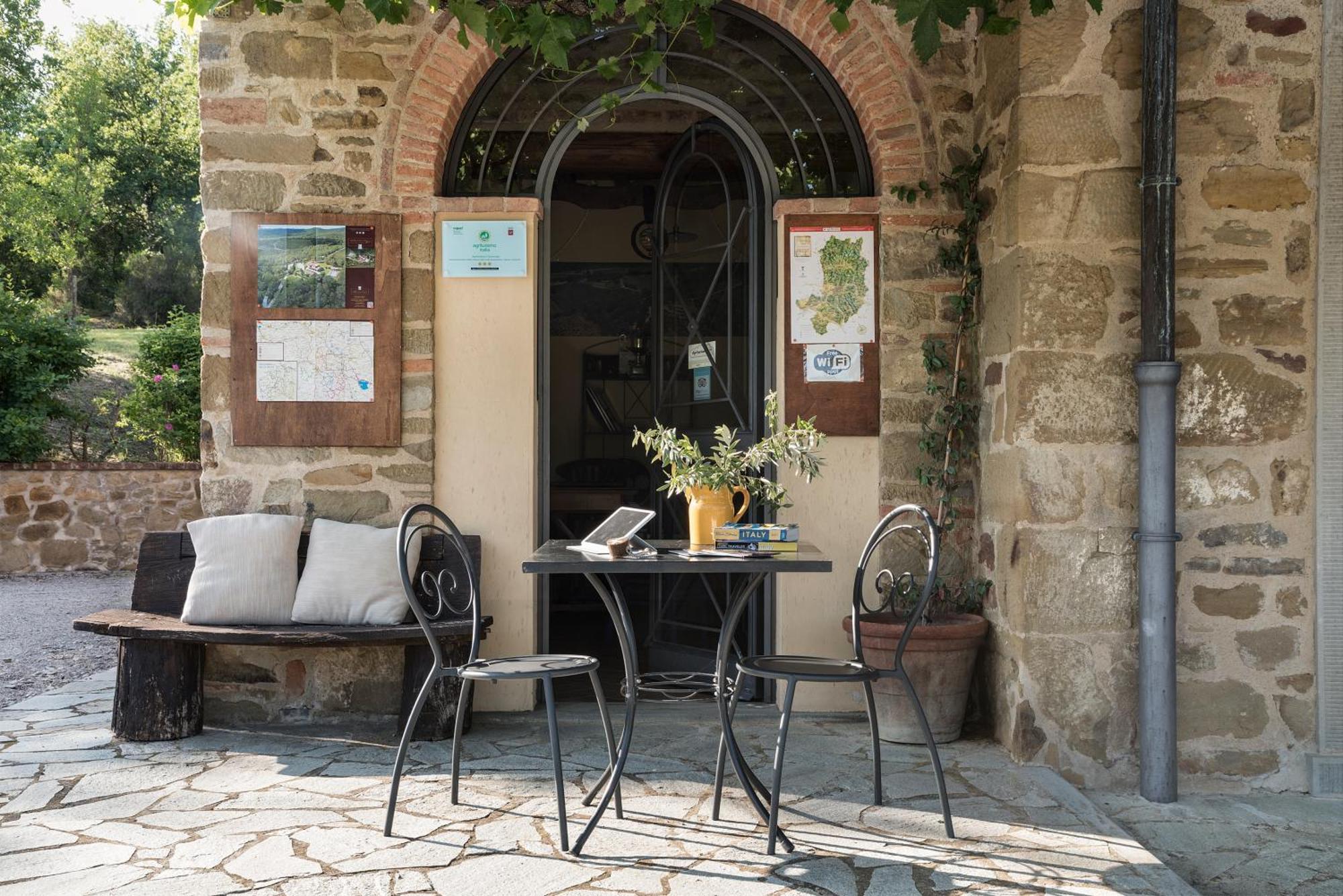 Agriturismo L'Incrociata Bucine Ngoại thất bức ảnh